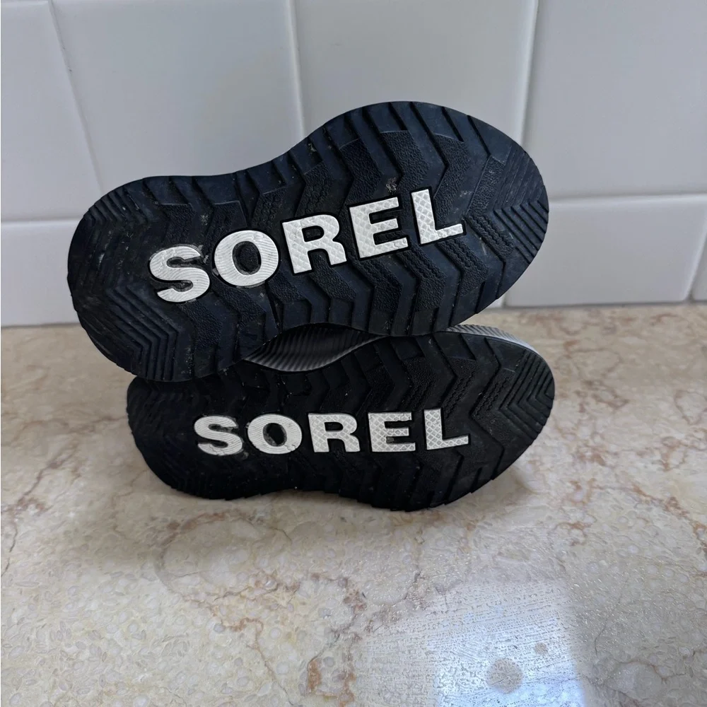 Kids' Brown and Gray Shoes - Picture 4 of 6